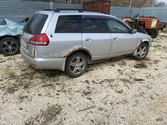 Nissan - Wingroad 1999 г.в.