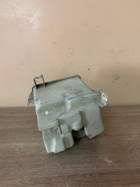 Бачок омывателя лобового стекла для Nissan Maxima (A32) 1994-2000   2891040U00