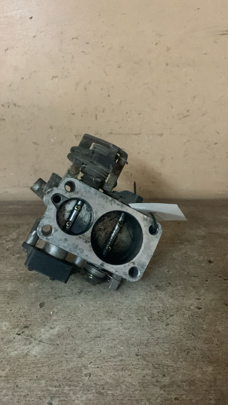 Renault Laguna 1994-1999 Заслонка дроссельная  для Renault Laguna 1994-1998  (2,0;  F3R) 7700862385