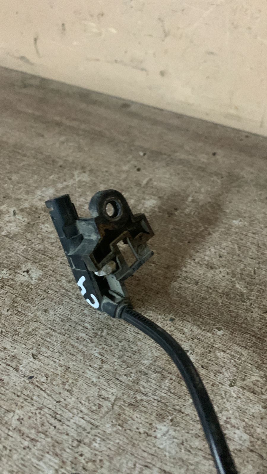 Citroen C4 2005-2011 Датчик abs  задний Citroen C4 Peugeot 307   [9658420780]