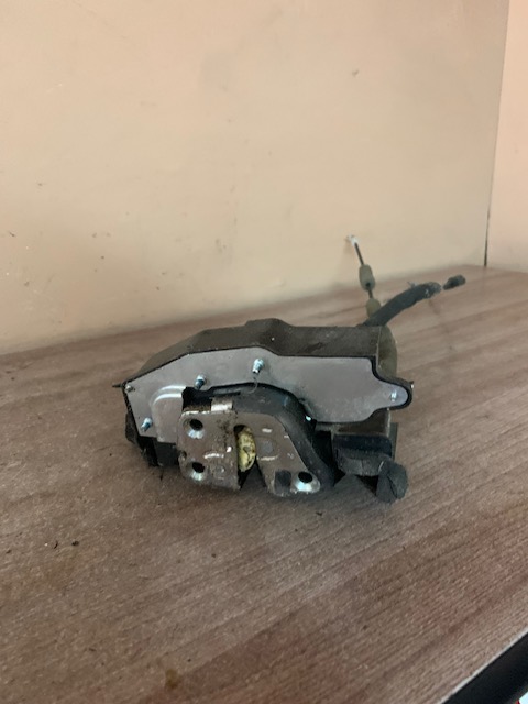 Mazda CX 7 Замок двери задней левой для Mazda CX 7 2007-2012  EH1473310D  6конт