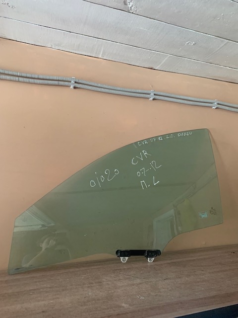 Стекло двери передней левой для Honda CR-V 2007-2012  73350SWYE00 2009 год