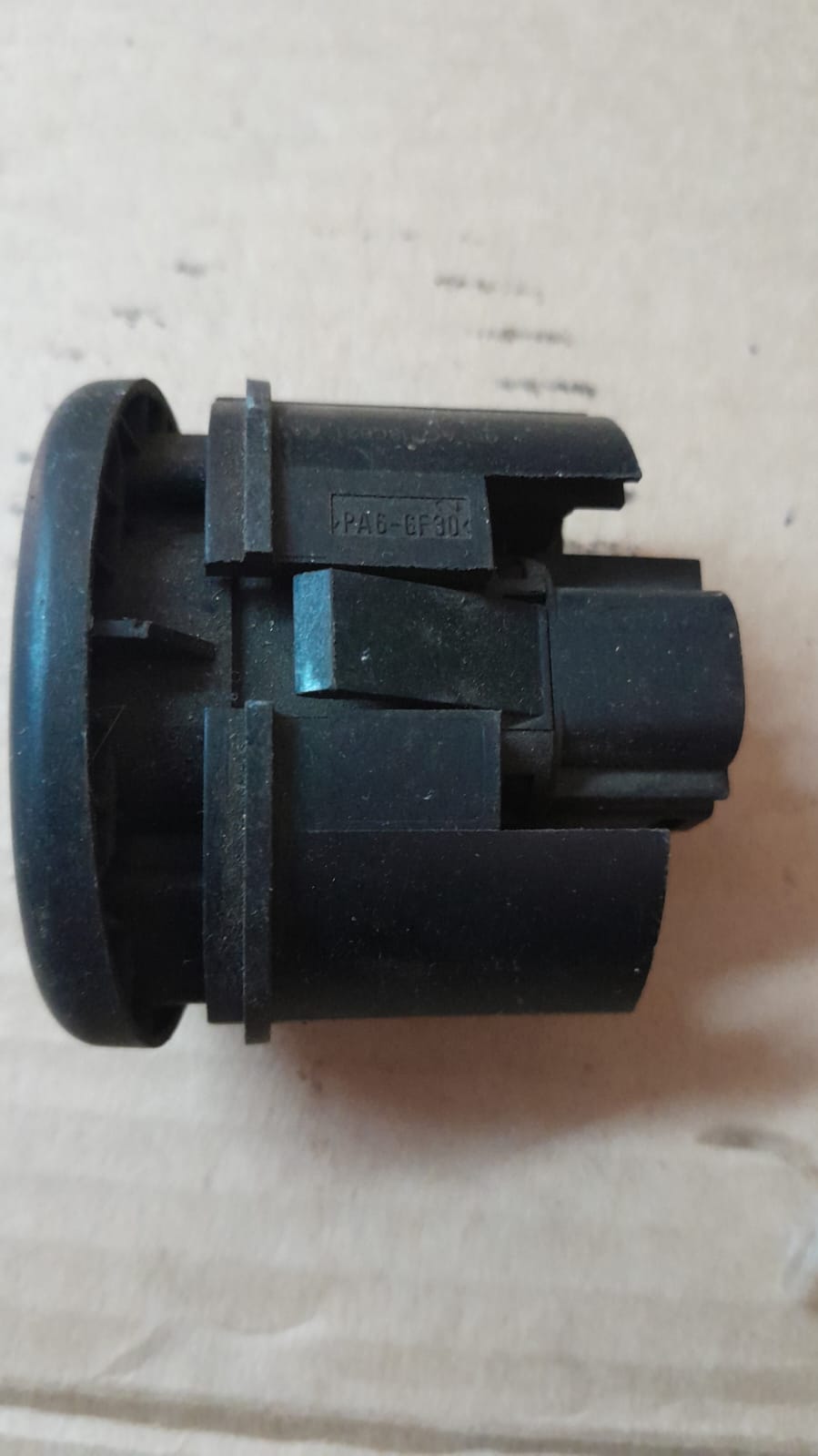 Ford Escort-Orion 1990-1995 Кнопка обогрева заднего стекла для Ford Escort/Orion 1995-2001   1001381