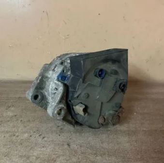 Renault Scenic 1996-1999 Генератор Kangoo 1997-2003;Megane I 1996-1999;Laguna 1994-1998;Kangoo 2003-2008;Megane II 2003-2009;Megane I 1999-2004;Laguna 1998-2001;Scenic II 2003-2009;Scenic 1996-1999;Scenic 1999-2003;Laguna II 2001-2008 ()