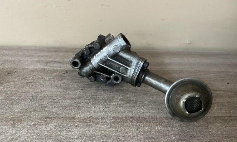 Volkswagen Passat B5 1996-2000 Насос масляный A4 [B5] 1994-2001;Passat [B5] 1996-2000 (1.6 ADP 026115153A)