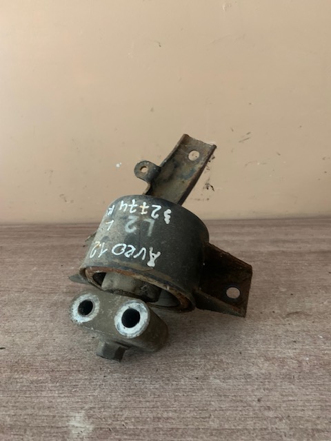 Опора КПП левая CHEVROLET AVEO (T200) (2003-2008) AVEO (T250) (200 (L3 1.4/1.6  96535505