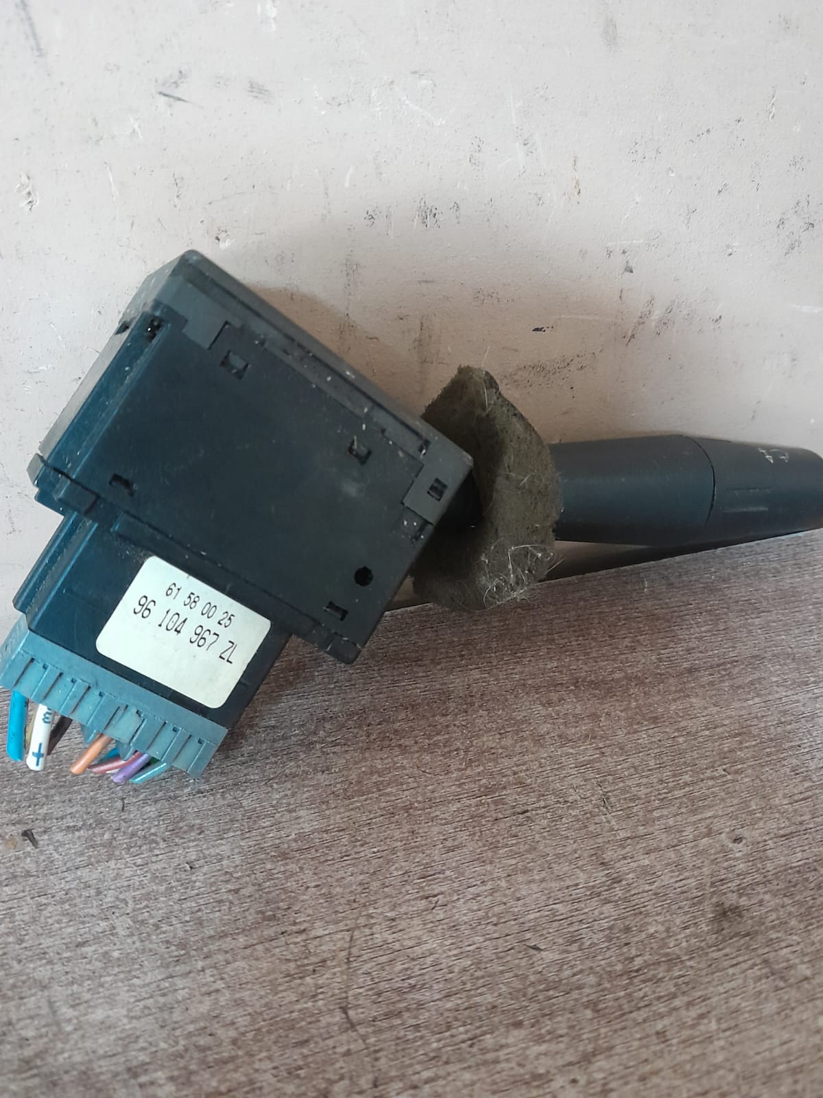 Переключатель рулевой колонки поворотов и дворников PEUGEOT 306 1993