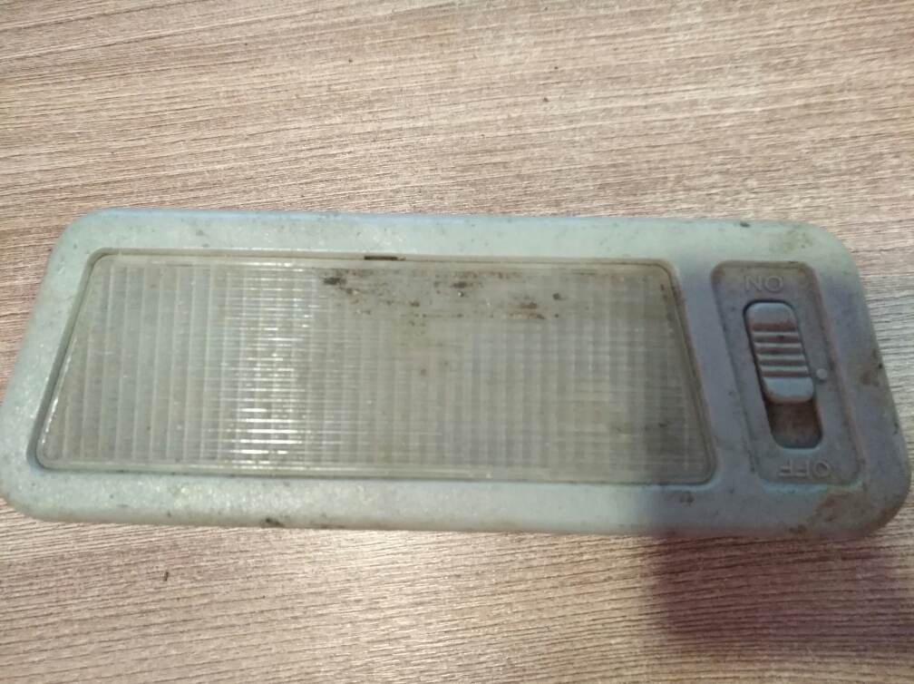 Daewoo Nexia Плафон салонный DAEWOO NEXIA (1995>) ()