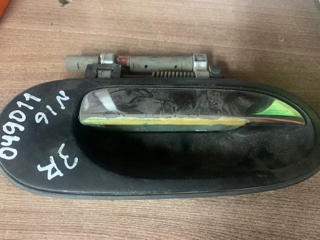 Nissan Almera N16 Ручка двери наружная правая Almera N16 2000-2006 (ПЕРЕД=ЗАДН ХРОМ ) 80606BN070 цена за штуку