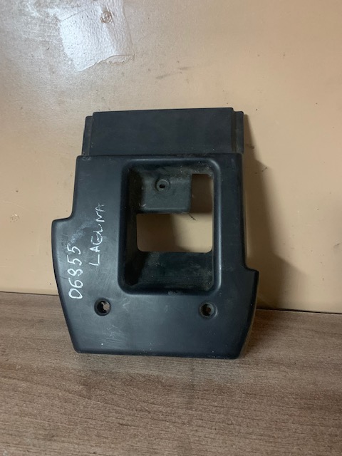 Renault Laguna 1994-1999 кожух рулевой колонки Renault Laguna 1  1994 1998г.в. 7700822041