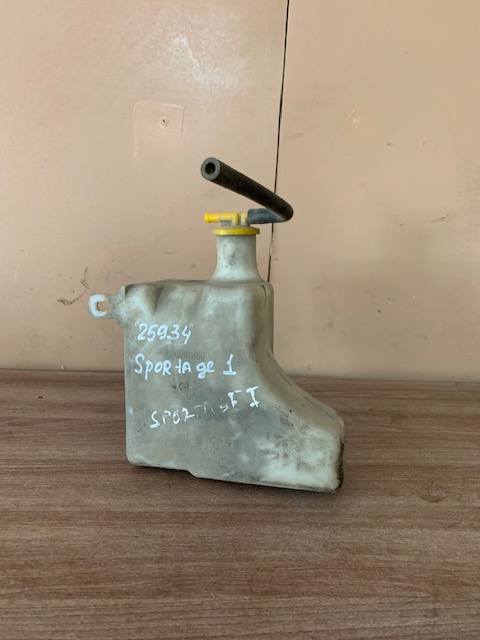 Kia Sportage 1994-2004 Бачок расширительный KIA SPORTAGE (1994-2004) 0K01115350B