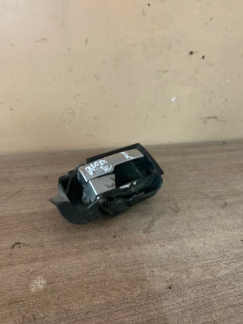 Ford Mondeo III Ручка двери внутренняя правая FORD MONDEO III (2000-2007)  1S71F22600AG