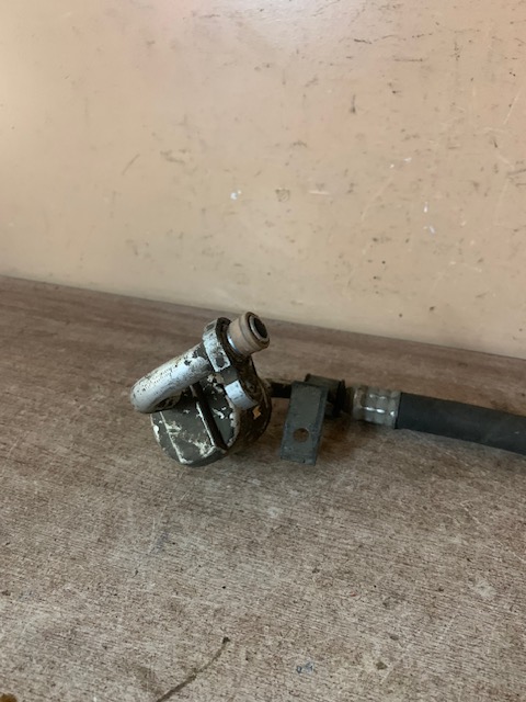 Трубка кондиционера RENAULT LOGAN (2005-2014) 8200385981