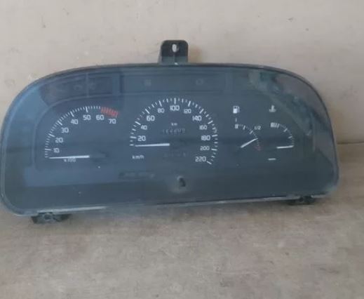 Панель приборов RENAULT LAGUNA (1994-1998) 7700844747