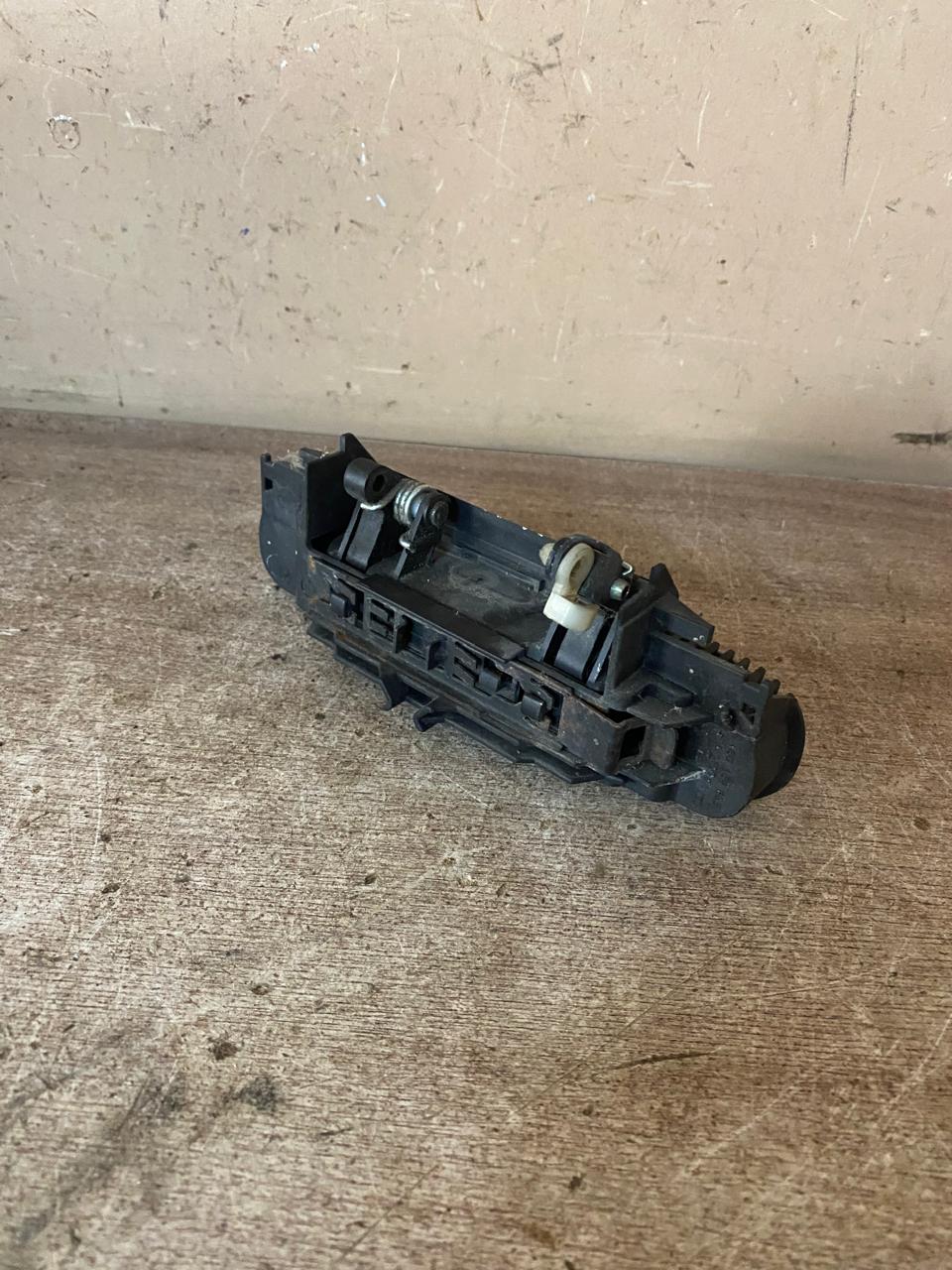 Audi A3 [8L1] Ручка двери передняя правая Audi A3 (8L)4B0839885