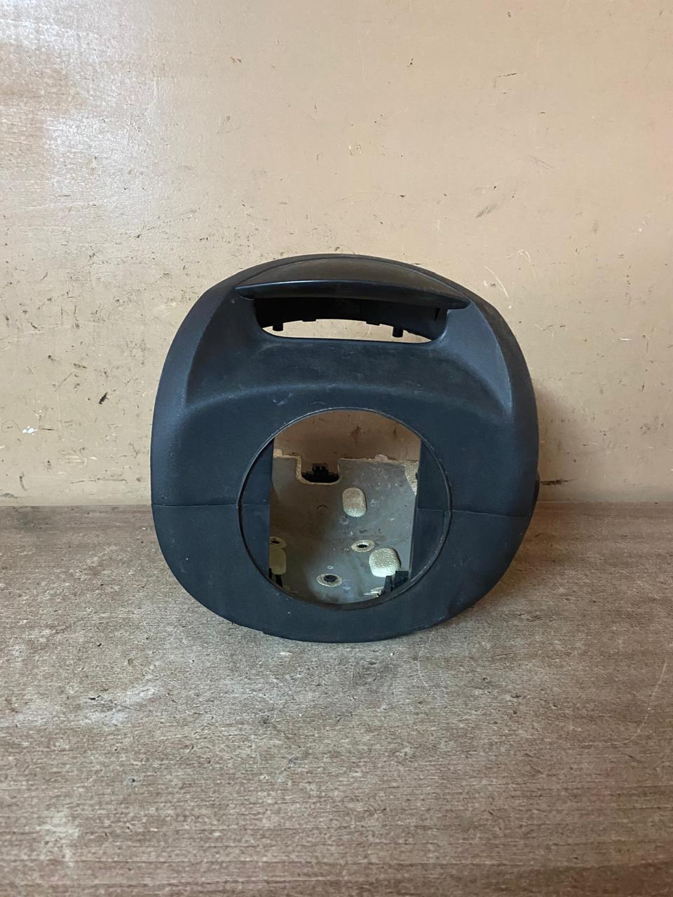 Citroen C4 2005-2011 Кожух рулевой колонки C4 2005-2011 (В СБОРЕ 4131X7)