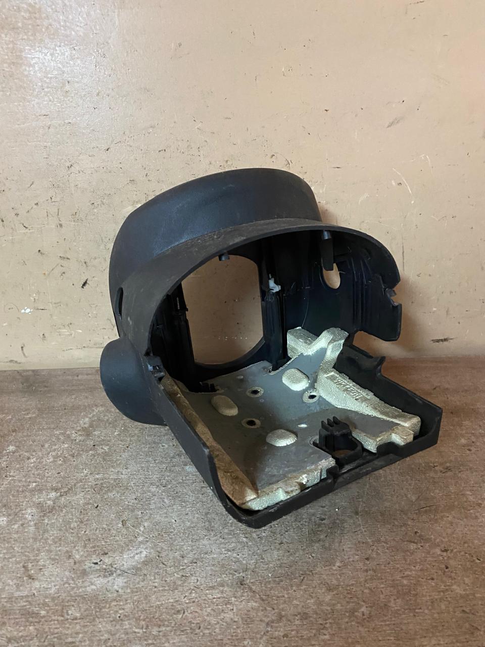 Citroen C4 2005-2011 Кожух рулевой колонки C4 2005-2011 (В СБОРЕ 4131X7)