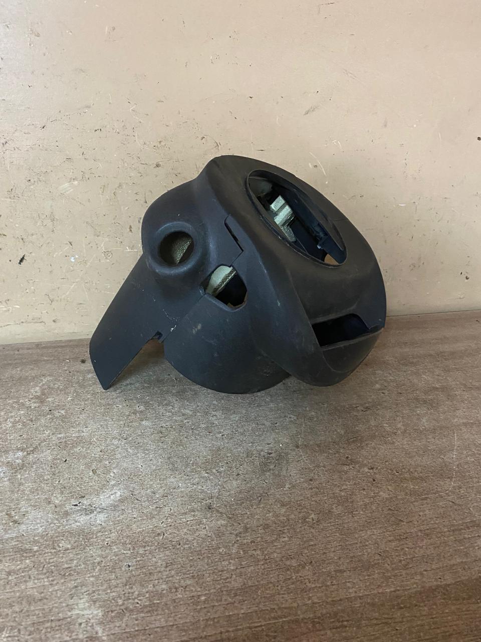 Citroen C4 2005-2011 Кожух рулевой колонки C4 2005-2011 (В СБОРЕ 4131X7)