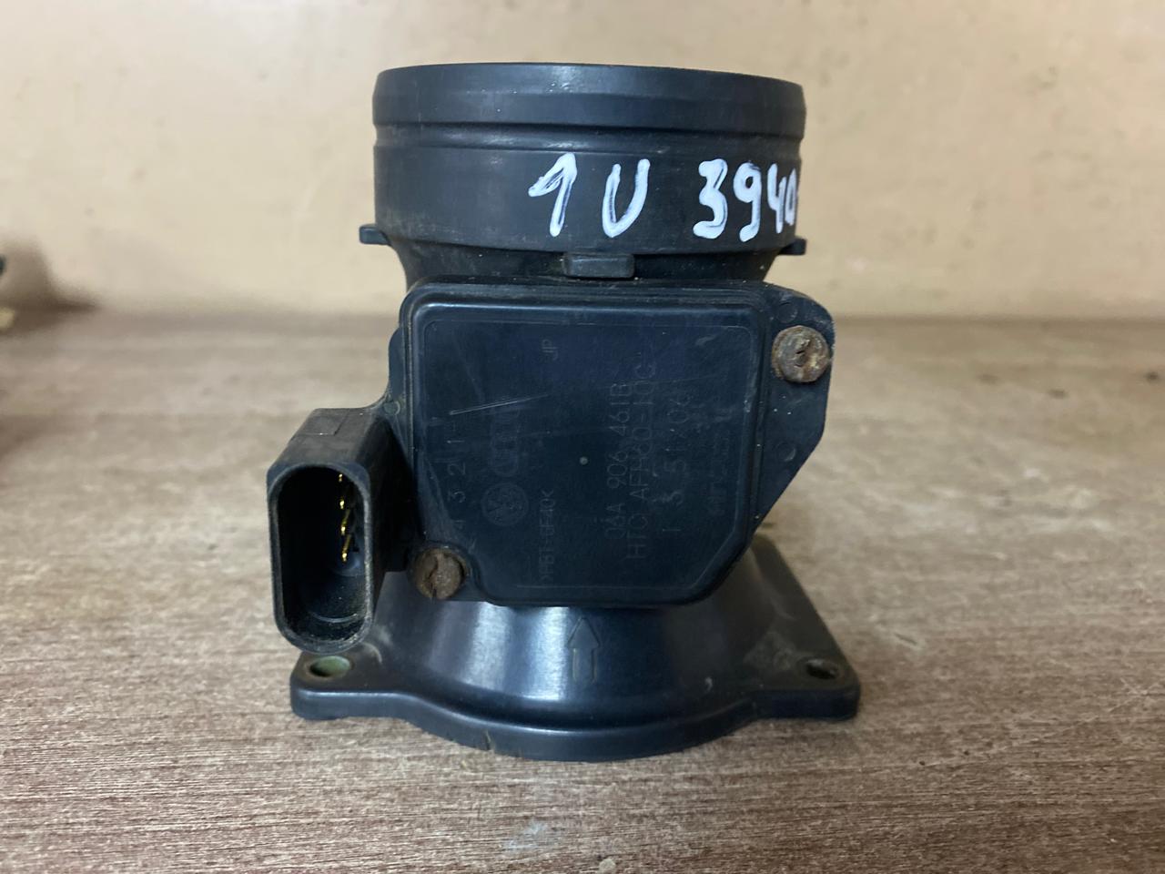Audi A3 [8L1] Расходомер воздуха (массметр) Golf IV/Bora 1997-2005 Octavia (A4 1U-) 2000-2011  A3 (8L1) 1996-2003 (06A906461B)