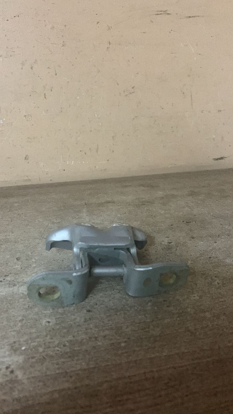 Hyundai Accent 2000- (+ ТАГАЗ) Петля двери задней правой верхняя Accent II (+TAGAZ) 2000-2012 (7934025000)