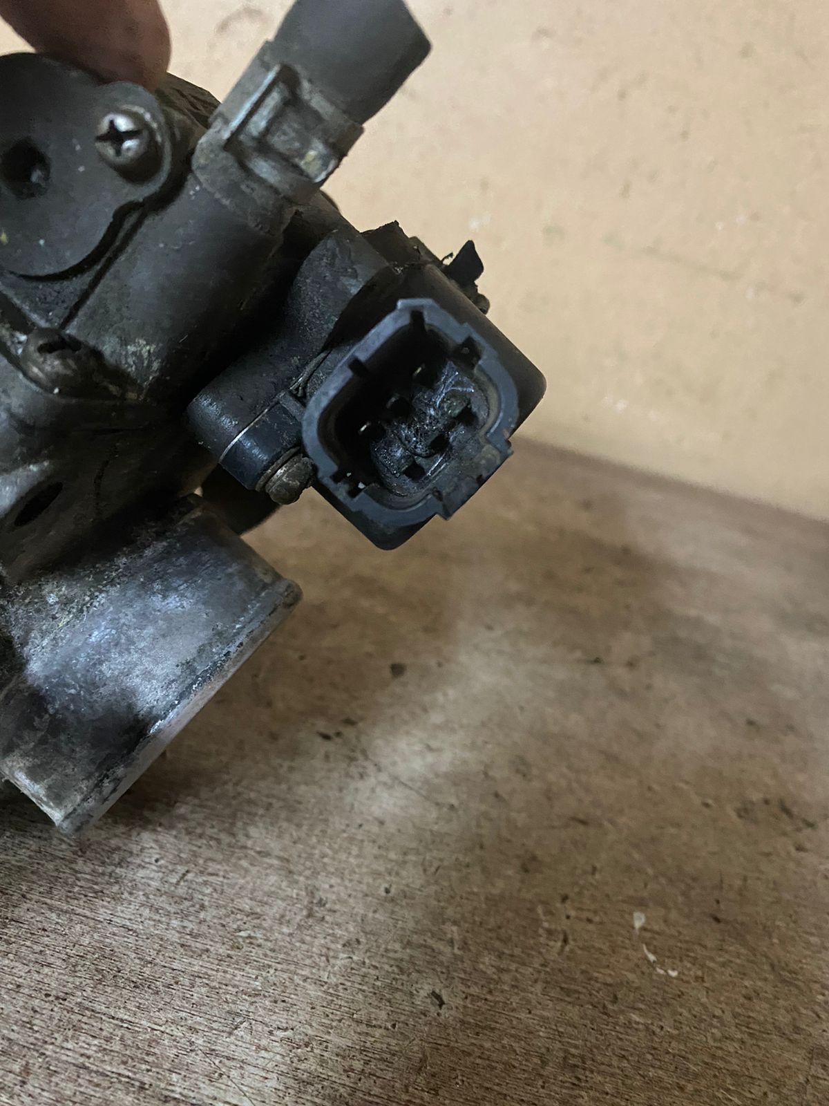 Nissan Almera N16 Заслонка дроссельная механическая NISSAN ALMERA N16 (2000-2006) 16119-7J605 161197J605