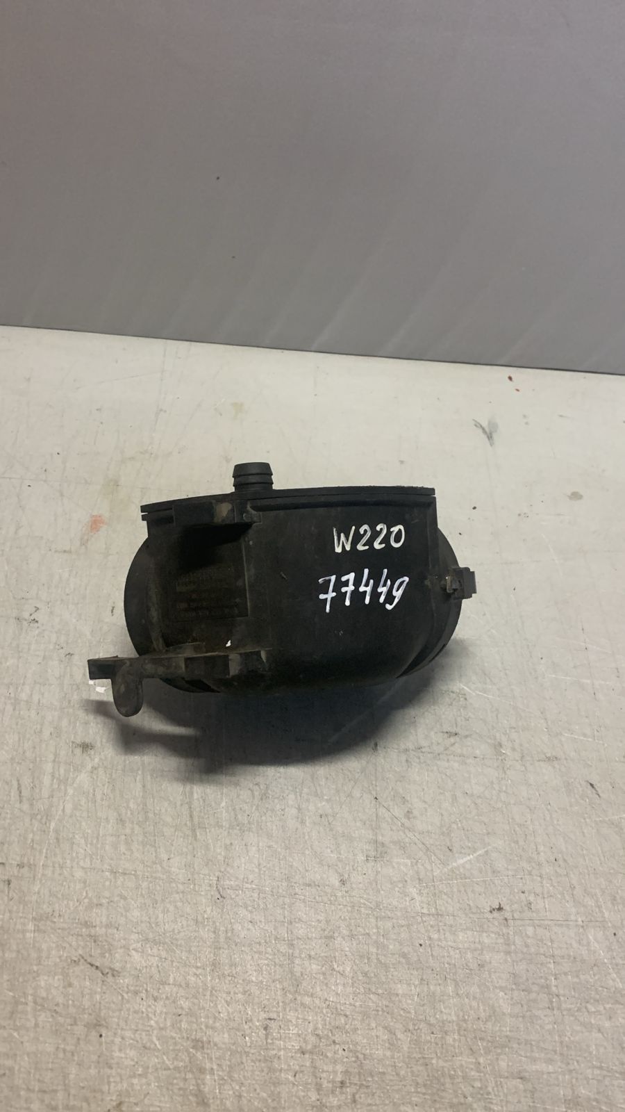 Воздуховод MERCEDES BENZ W210 W220 1121410190