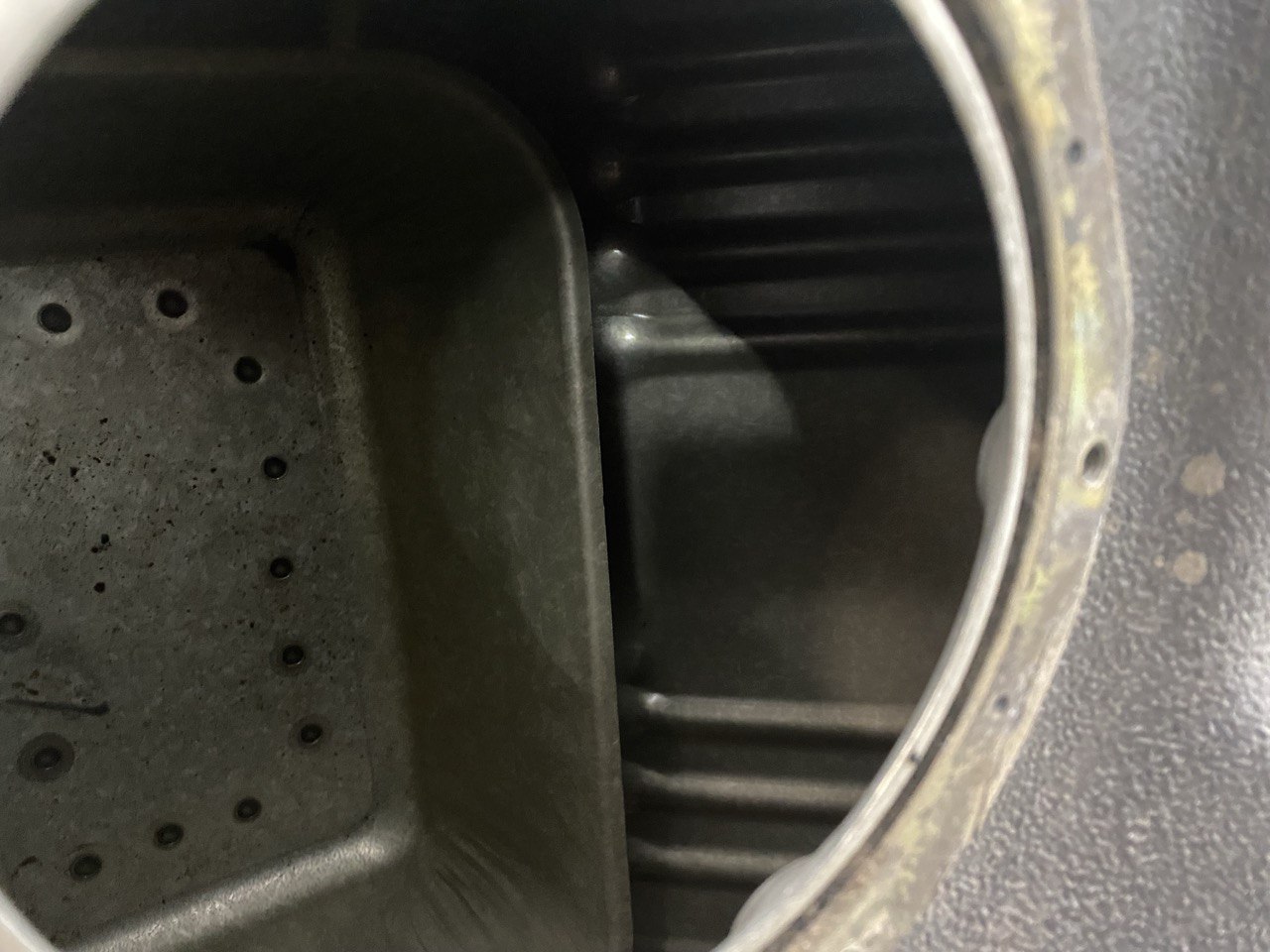 Suzuki Liana Бак топливный Suzuki Liana 2001-2007 8910154G01