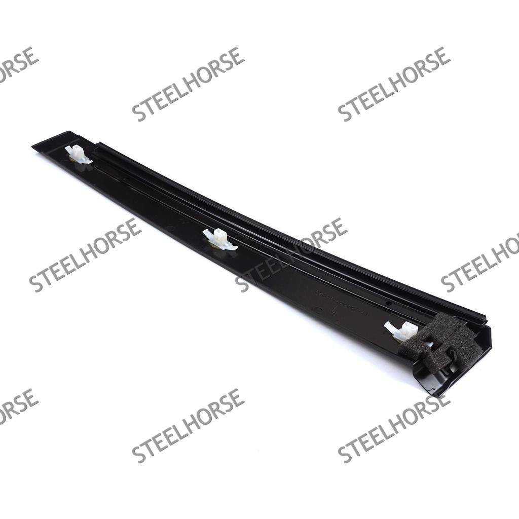 Ford Fiesta 2001-2007 Накладка двери задней левой Ford Fiesta 2001-2007 1473676; 2S61A25459AN CH-9620