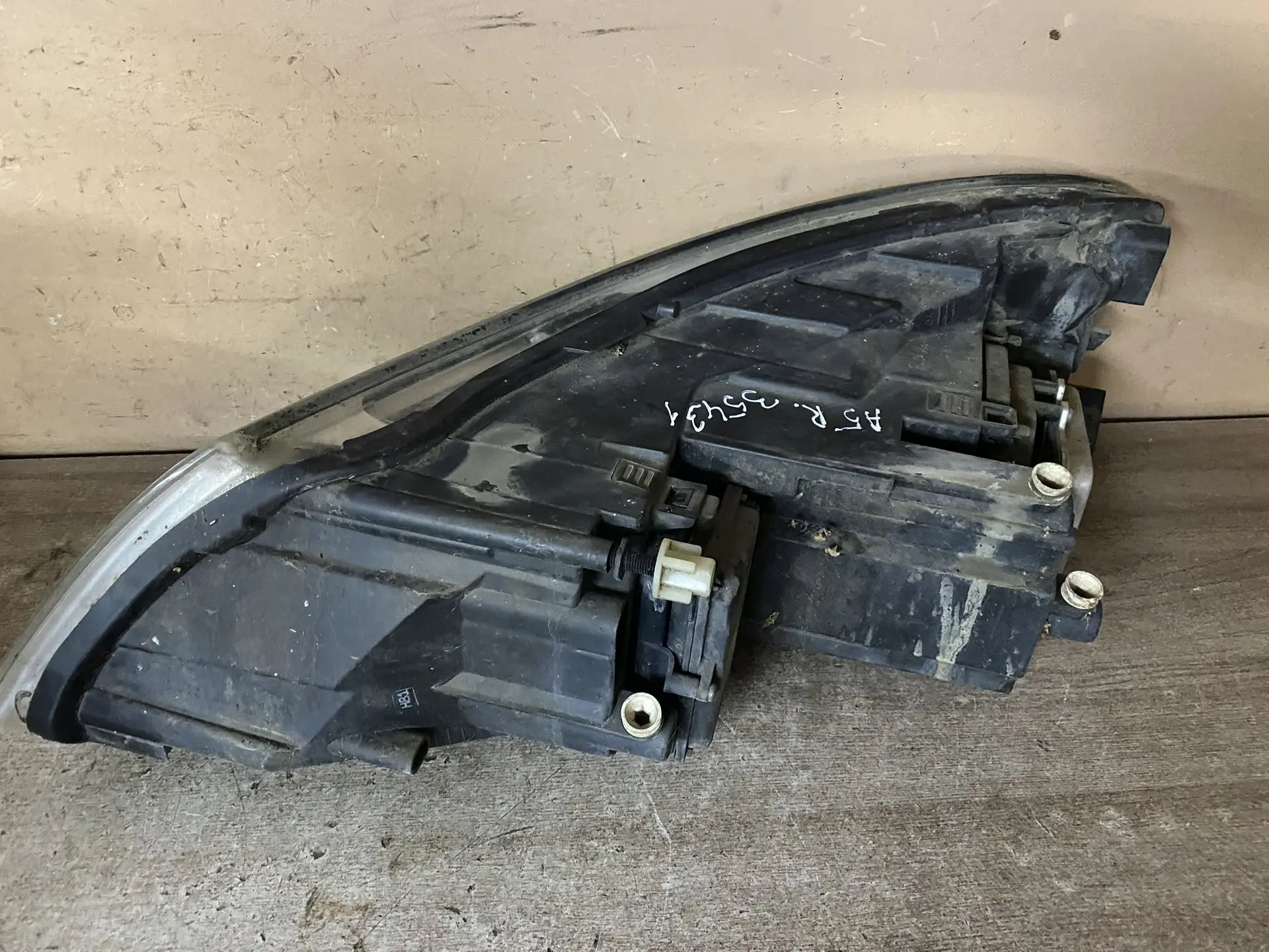Skoda Octavia (A5 1Z-) Фара правая адаптивная в сборе Skoda Octavia A5 1Z 2008-2013 1Z1941018T