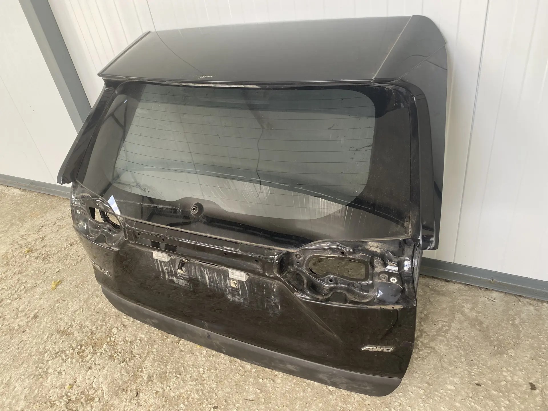 Дверь багажника крышка багажника со стеклом 681050R170 Toyota Rav 4 2019-2025 (цена указана за голую дверь со стеклом!) 670050R370
