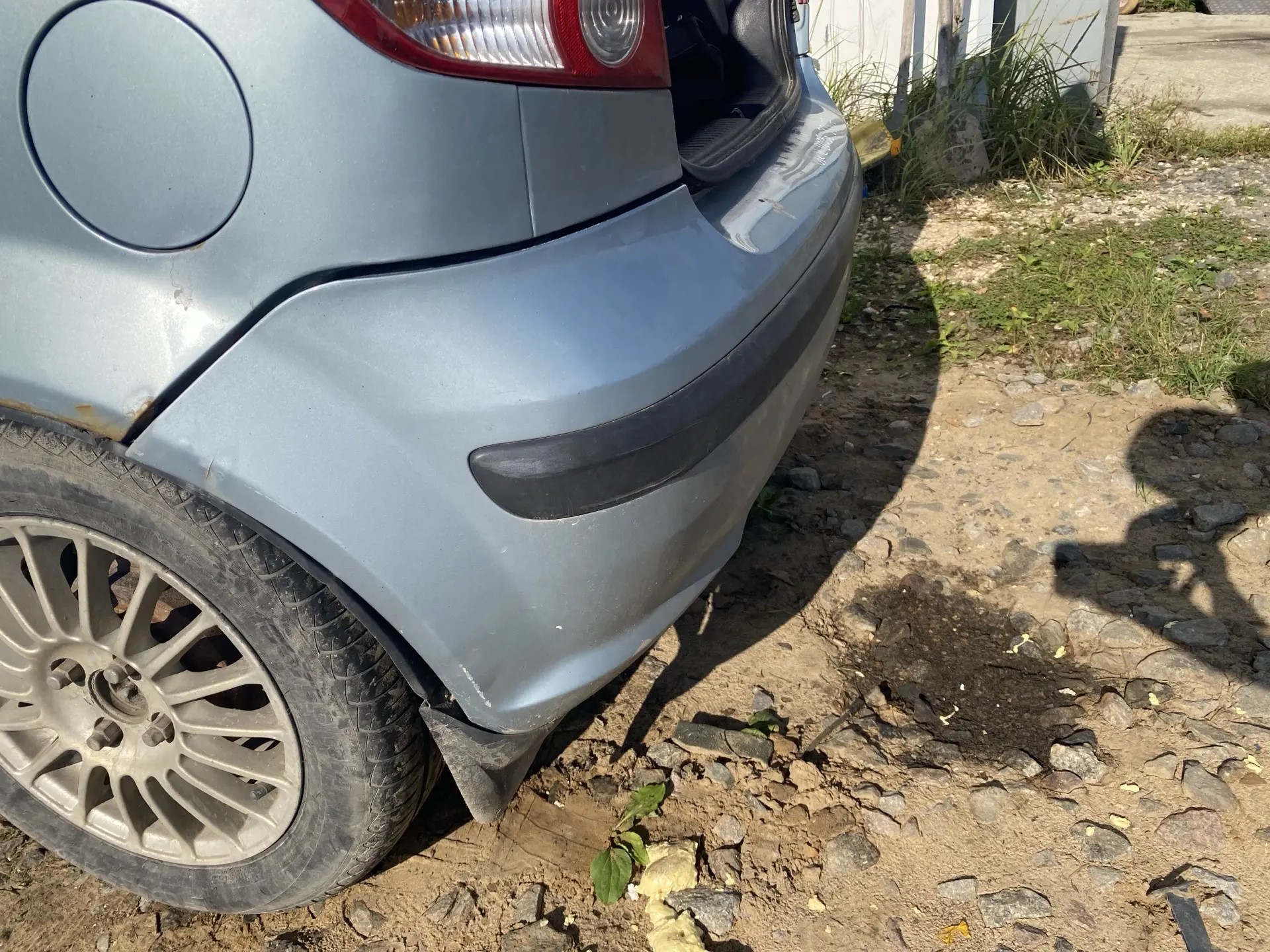Hyundai Getz Бампер задний Hyundai Getz 2002-2005 (цена указана за бампер с молдингом) 866111C120