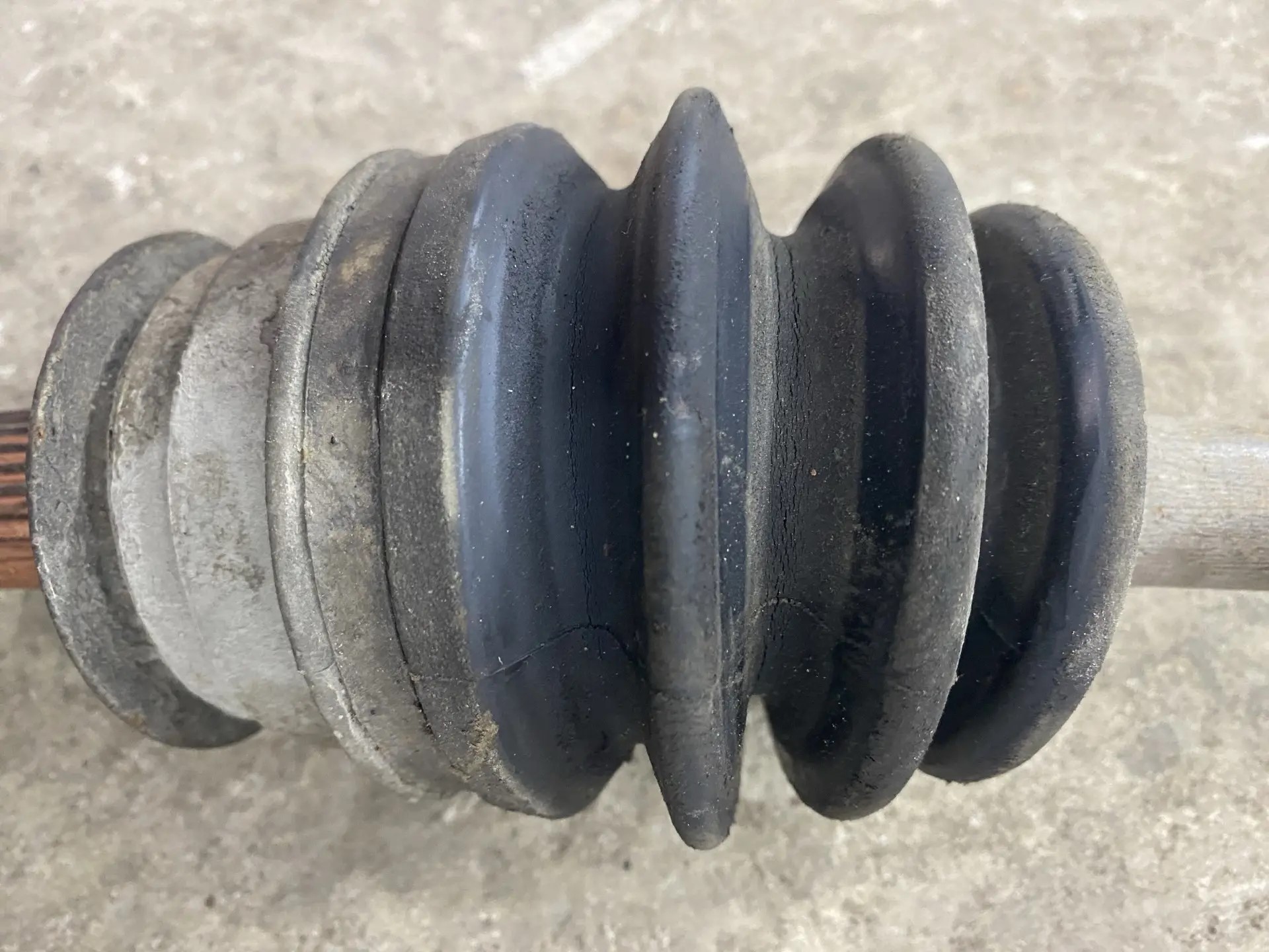 Полуось Привод правый Hyundai Getz 1.1 МКПП 2002-2010 495001C010