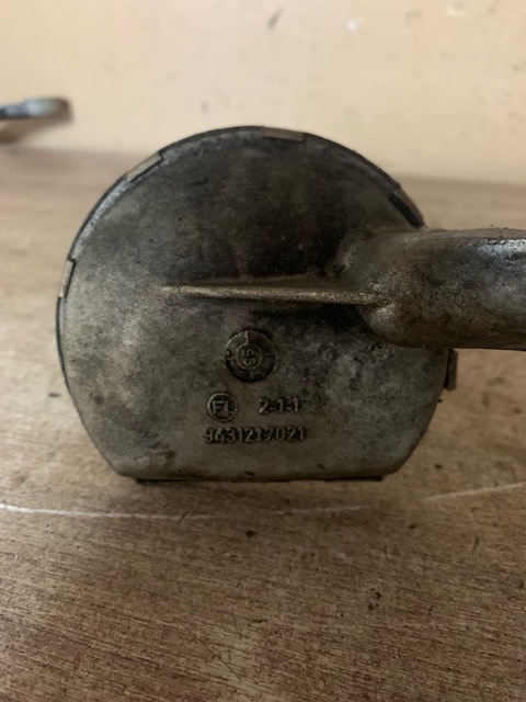 Peugeot 306 (1993-2003) Насос масляный Peugeot 406 1996  Peugeot 306 ( 9431217021  1,9 TDi)