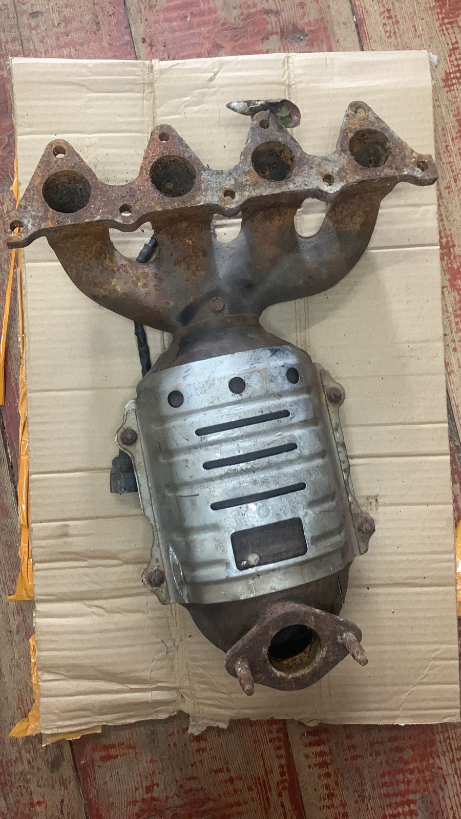 Hyundai Accent 2000- (+ ТАГАЗ) Коллектор выпускной Accent II (+ТАГАЗ) 2000-2012 (1.5 ) (2851026570) лзонд не снимается