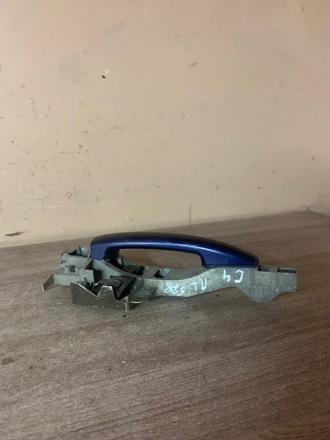 Citroen C4 2005-2011 Ручка двери наружная левая Citroen C4 2005-2011 2007 9682508180