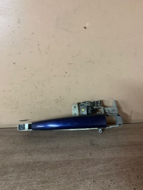 Citroen C4 2005-2011 Ручка двери наружная левая Citroen C4 2005-2011 2007 9682508180