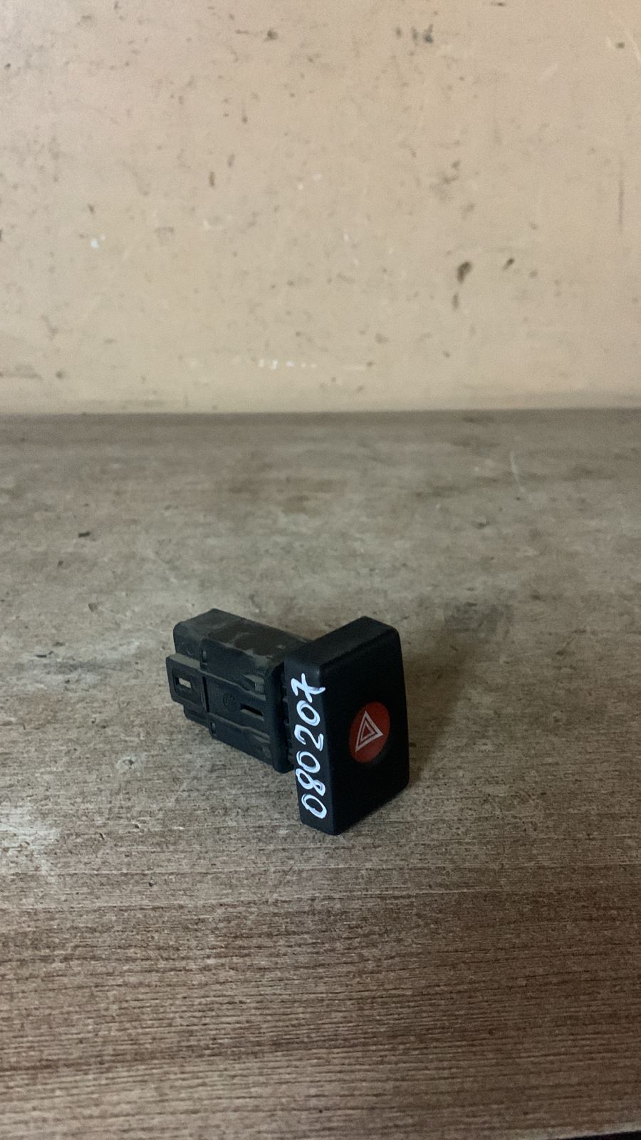 Кнопка аварийной сигнализации для Renault Logan 2005-2014  252909503R