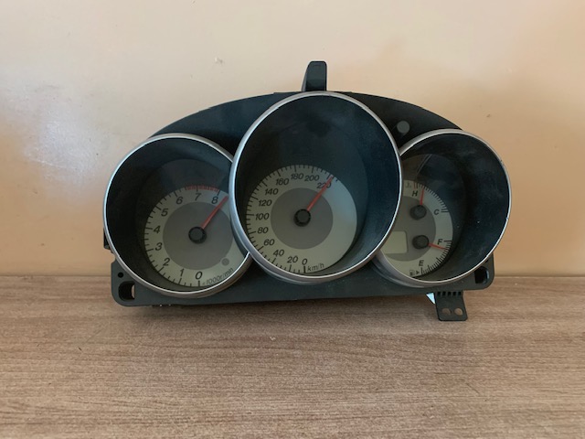Панель приборов Mazda 3 (BK) 2002-2009 (1.6 МКПП, ) 43br5sa нет креплений BP4K55430