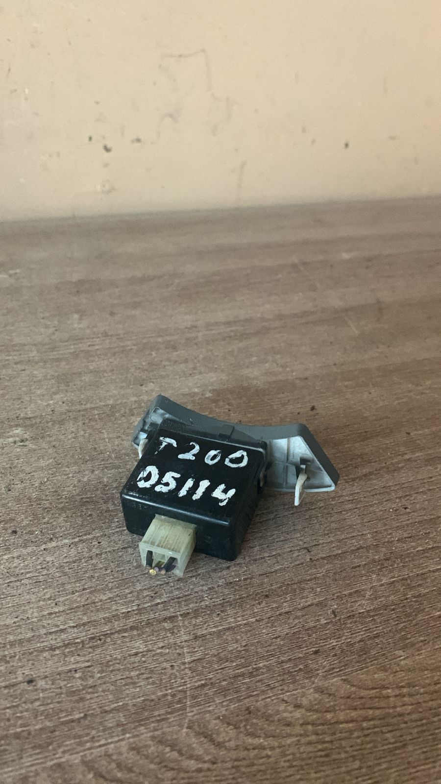 Chevrolet Aveo (T200) Кнопка корректора фар Aveo (T200) 2003-2008;Aveo (T250) 2005-2011 (96540696 LA)