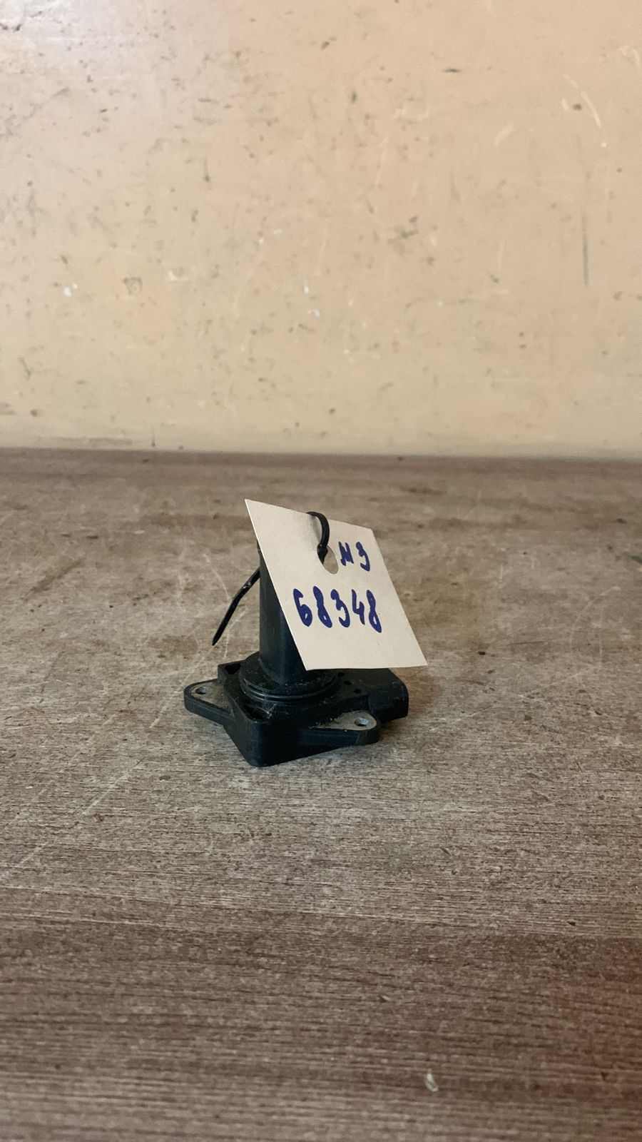 Расходомер воздухе (массметр) Mazda 3 (BK) 2002-2009;RX 300 1998-2003;XC90 2002>;Camry CV3 2001-2006;V70 2001-2006;Discovery III 2004-2009;S80 1998-2006;Land Cruiser (90)-Prado 1996-2002;Avensis I 1997-2003;Mazda 5 (CR) 2005-2010 (; 1.6i 16V DOH