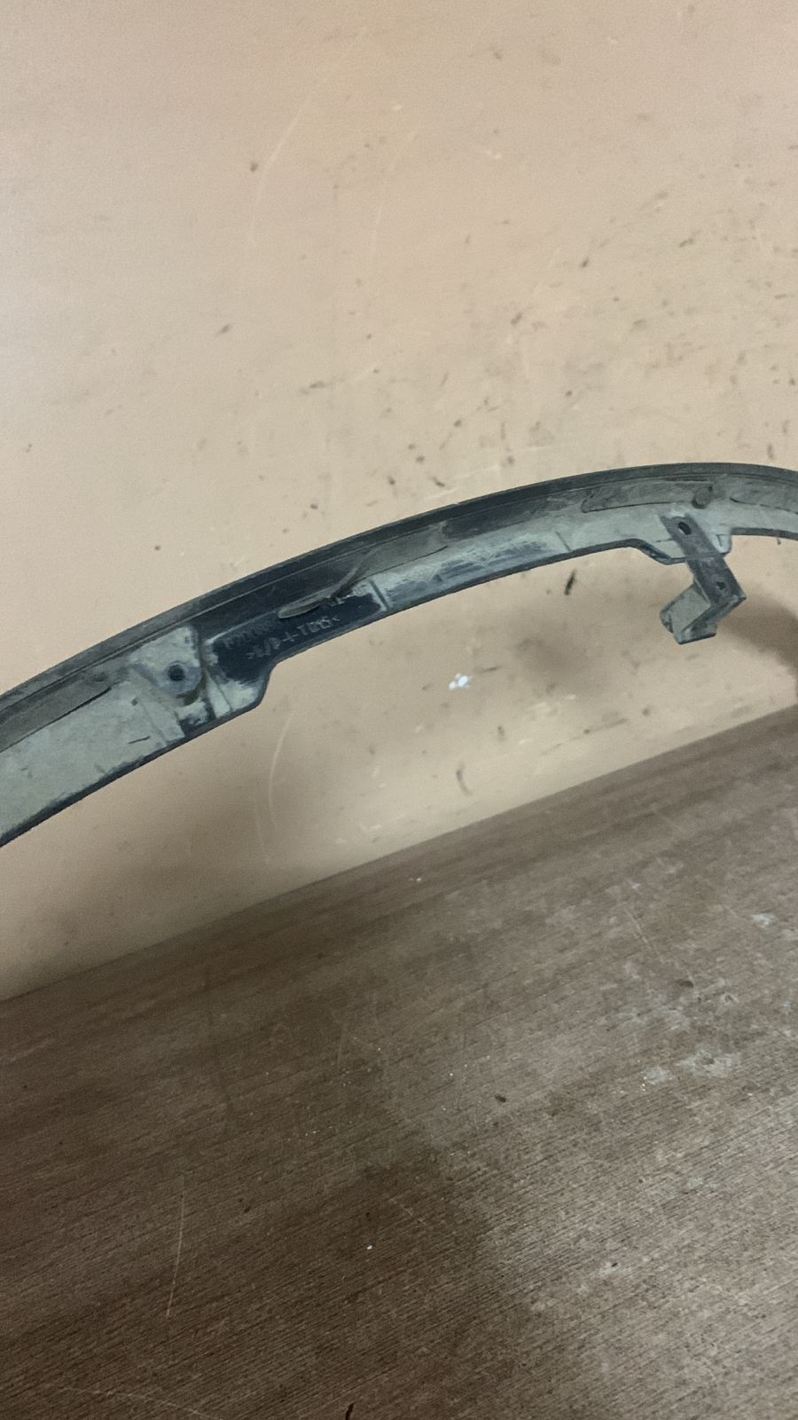 Renault Sandero Накладка крыла заднего правого для Renault Sandero 2009-2014 (8200886743)