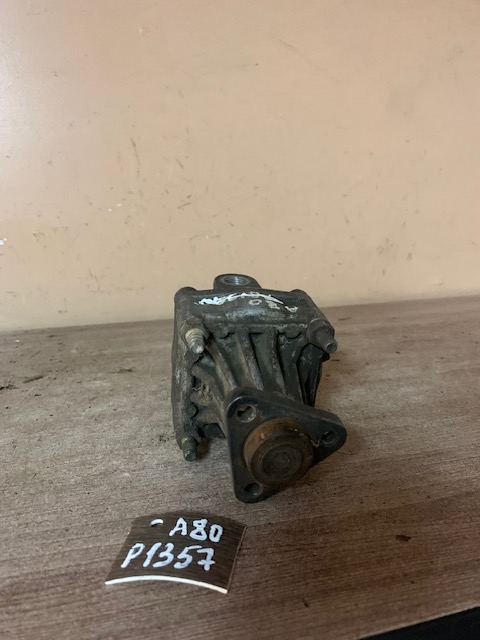 Насос гидроусилителя руля для Audi 80/90 [B3] 1986-1991  050145155A  P1357