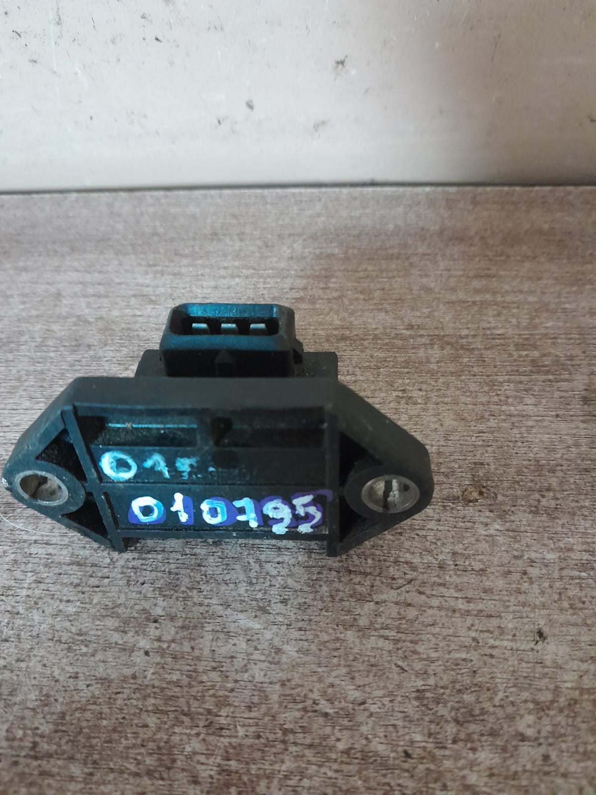 Датчик ускорения для Hyundai Getz 2002>, Elantra 2000-2005;Matrix 2001>;Coupe (GK) 2002>;Atos (MX) 1998>;Picanto 2005-2011;Cerato 2004-2008;Accent 2000> (УСКОРЕНИЯ;)   9570930001 3936022040