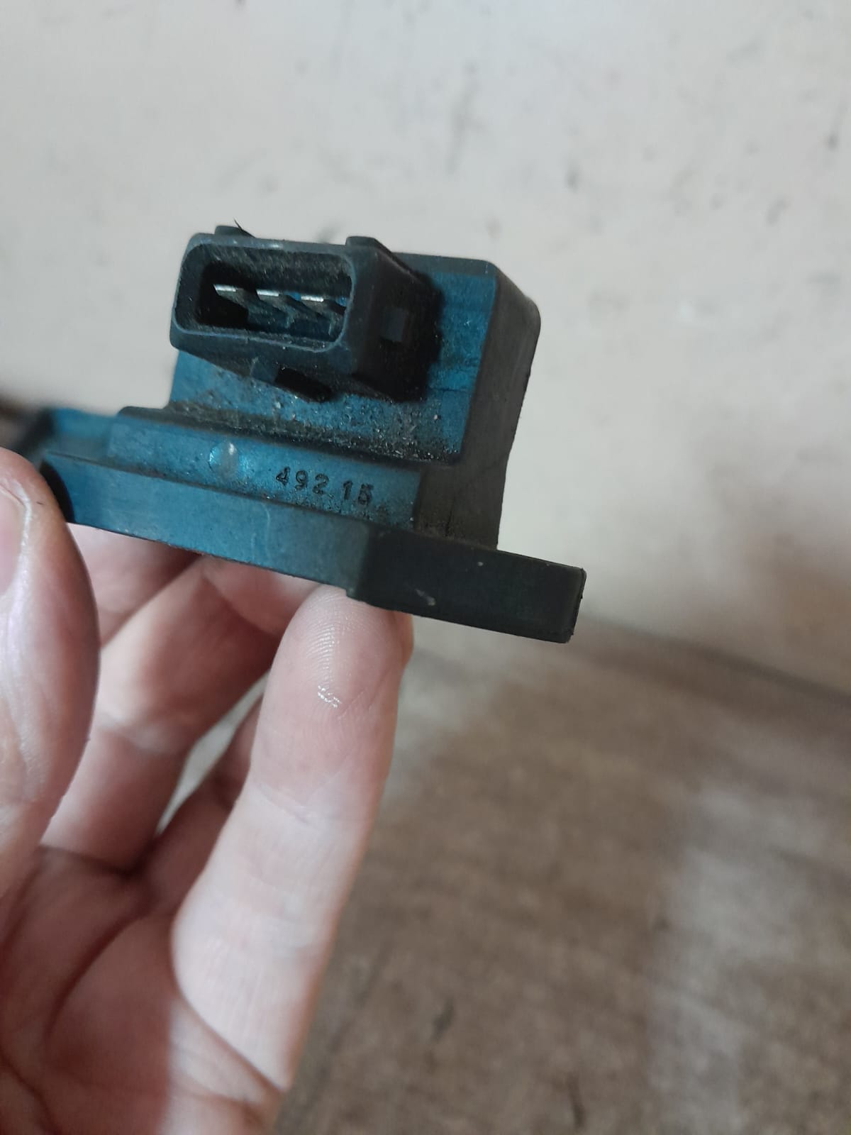Датчик ускорения для Hyundai Getz 2002>, Elantra 2000-2005;Matrix 2001>;Coupe (GK) 2002>;Atos (MX) 1998>;Picanto 2005-2011;Cerato 2004-2008;Accent 2000> (УСКОРЕНИЯ;)   9570930001 3936022040