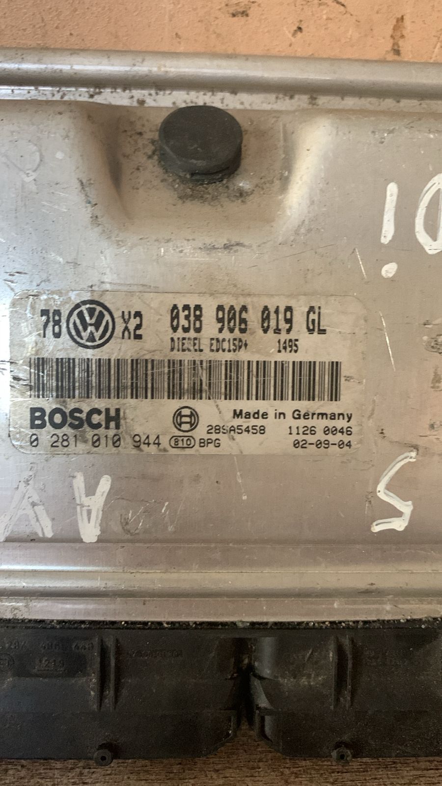 Skoda Superb Блок управления двигателем Passat [B5] 2000-2005;Superb 2002-2008 (1.9 TDI ) (0281010944)