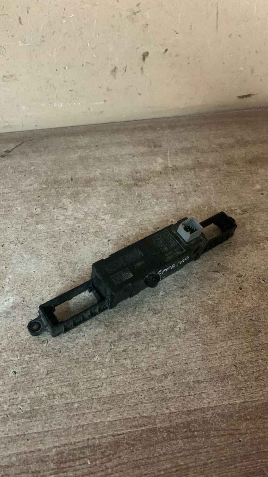 Kia Sportage 2004-2010 Часы Sportage 2004-2010 (945101F000)
