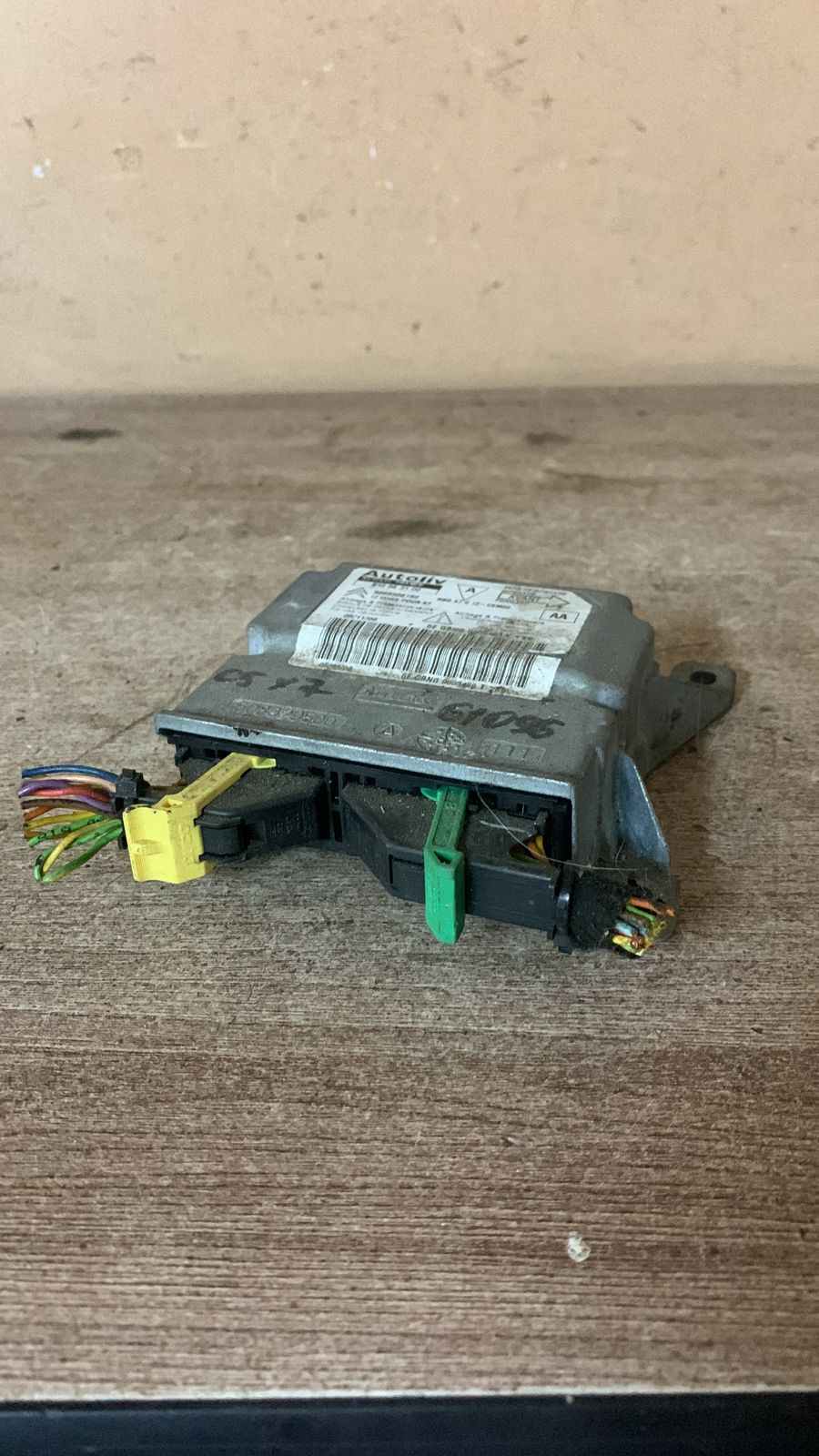 Citroen C5 2008-2017 Блок управления AIR BAG для Citroen C5 2008-2017  (610963100  (9665558180 6546L3)