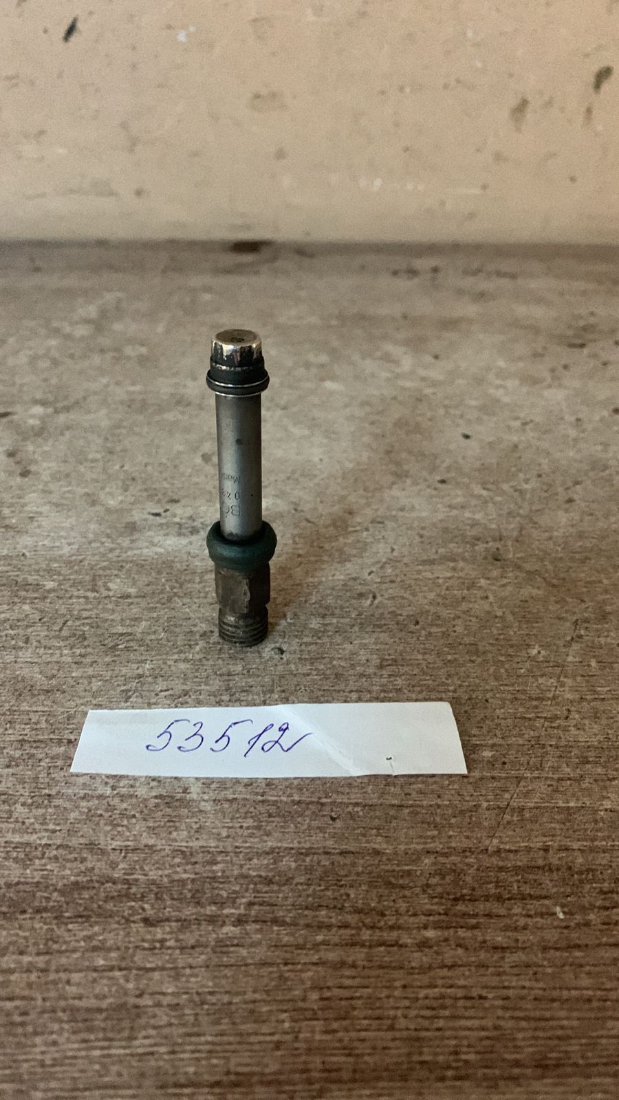 Volkswagen Passat B3 Форсунка инжекторная механическая AUDI/VW 80/90/PASSAT (JN/KU/KP/PH) 0437502045