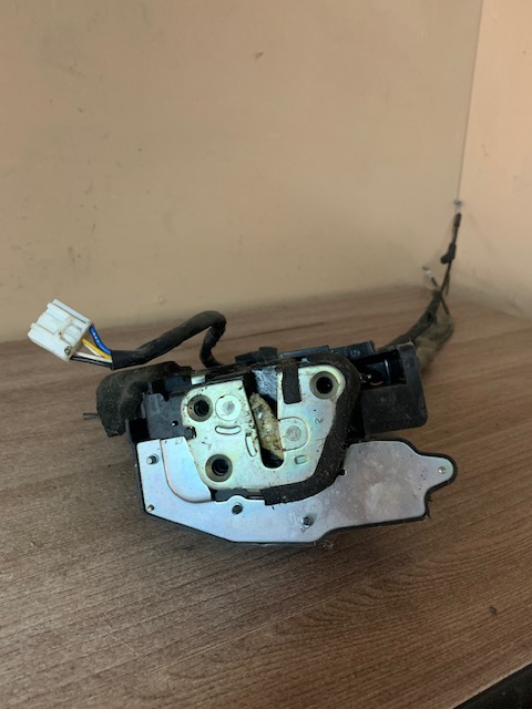 Mazda CX 7 Замок двери передней правой для Mazda CX 7 2007-2012  458310D EH1458310E) 6 кон