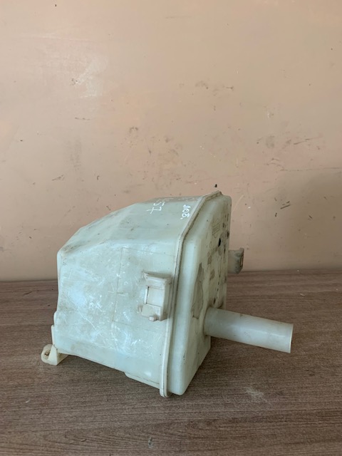 Бачок омывателя лобового стекла для Nissan Almera N15 1995-2000 (2891065Y00) под один насос